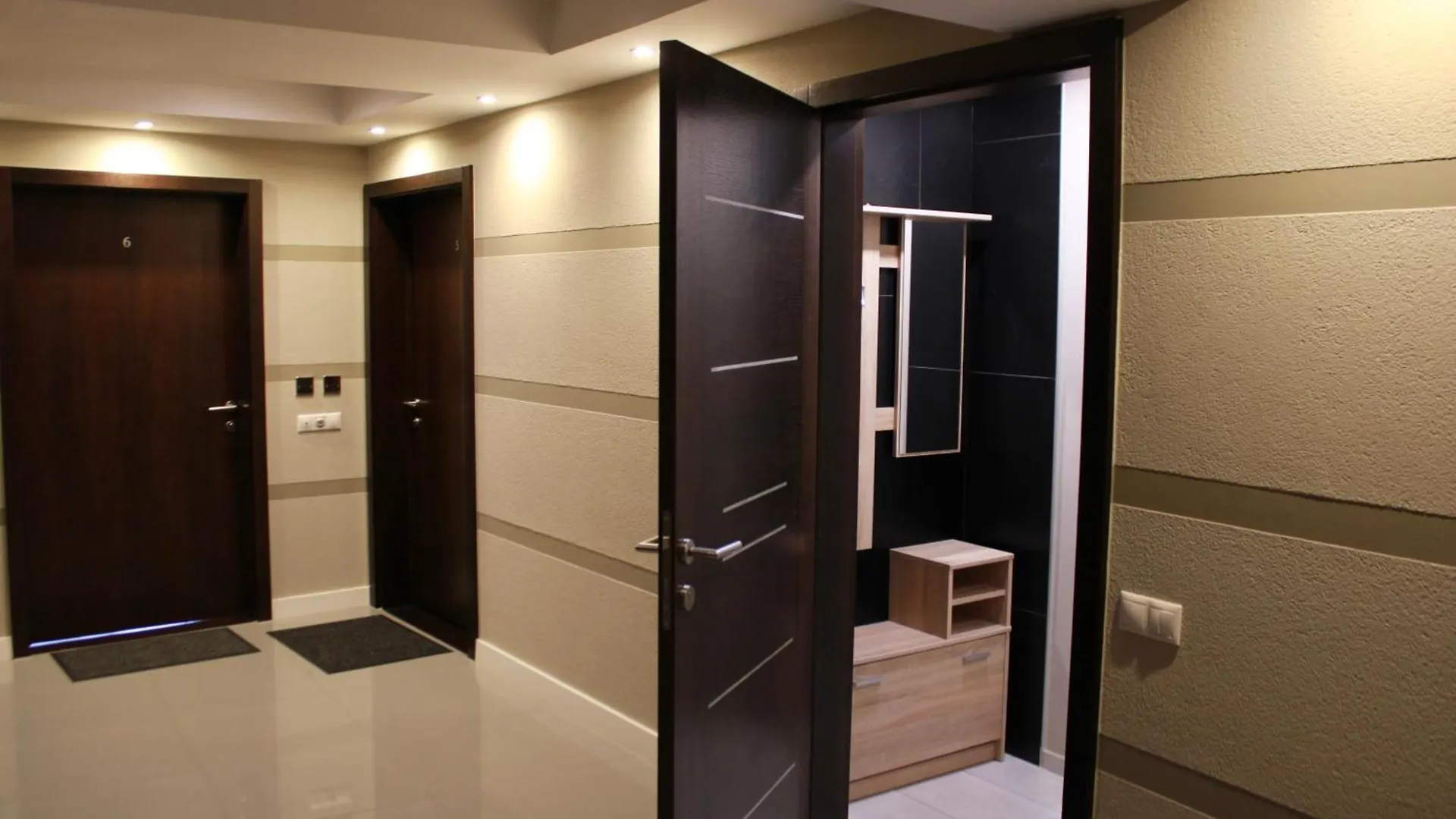 Appartement Klapka-Lak Apartman Eger