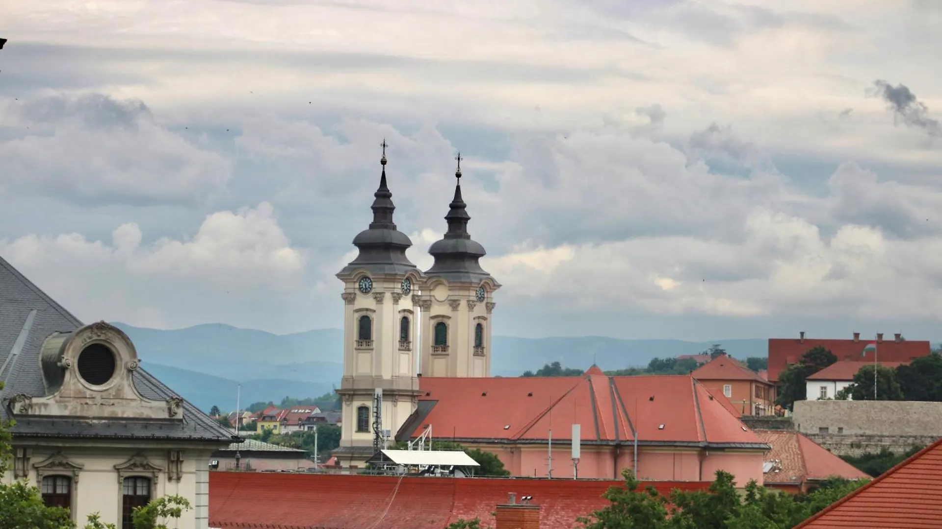 Appartement Klapka-Lak Apartman Eger Hongarije